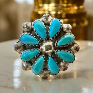 Native Zuni Turquoise Cluster Sterling Silver Ring (6.5)